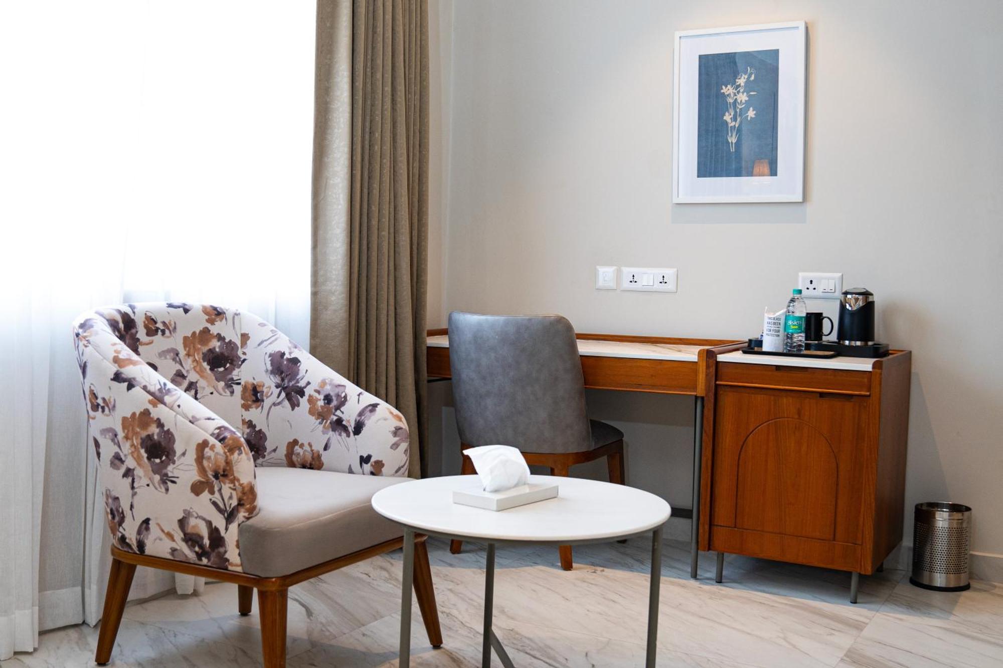 Hotel Benhur Kochi 外观 照片